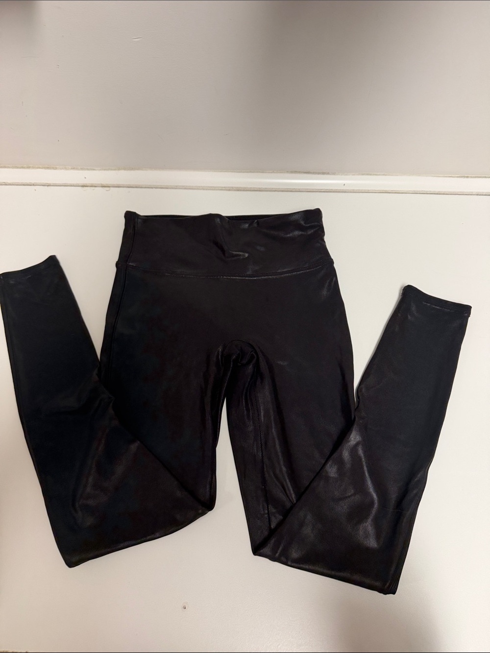 SPANX Black High-Waist Shaping Leggings with Red Tag
